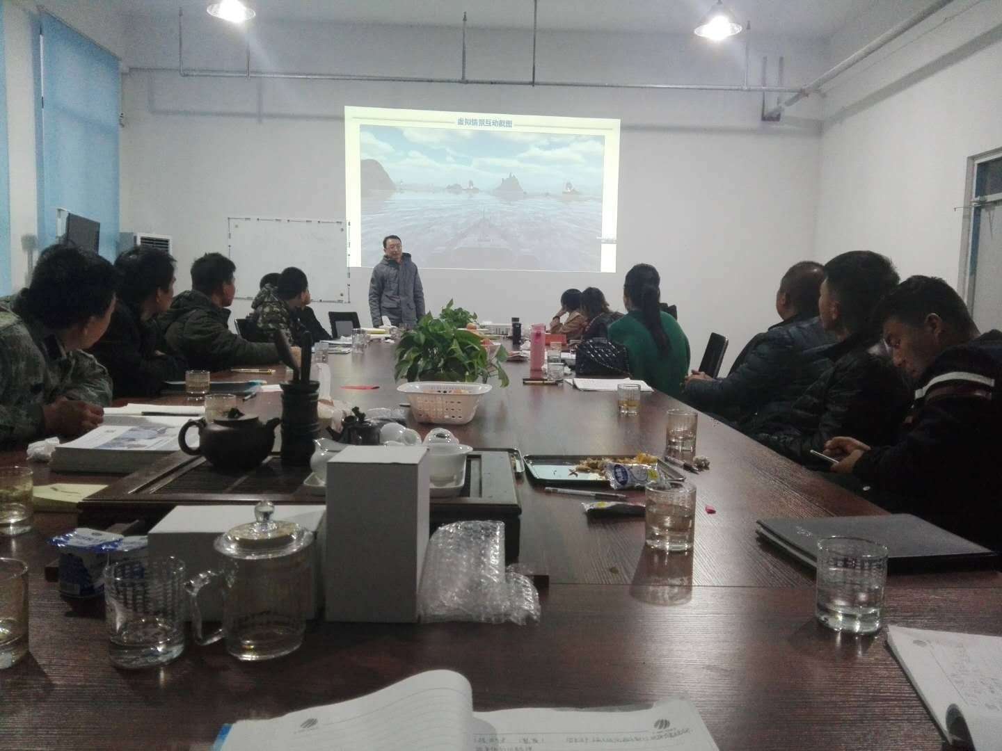 優(yōu)秀員工進行“我的海藍夢”演講